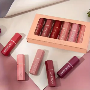 Single 6-color water-gloss mirror lipstick, maintains moisture and gloss, long-lasting non-sticky seconds-to-water-light plump lips with glossy lip balm. Good makeup retention effect, suitable for dry weather, travel, work, parties, maintain all-day shine