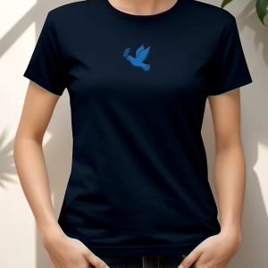 A Stylish And 4pcs Set for Women in Autumn And Winter, Featuring a Comfortable High-Neck Ribbed T-Shirt. It Is Form-Fitting And Flattering, Available in Solid Colors, Suitable for Wearing Alone Or As a Base Layer, Perfect for Everyday Commuti